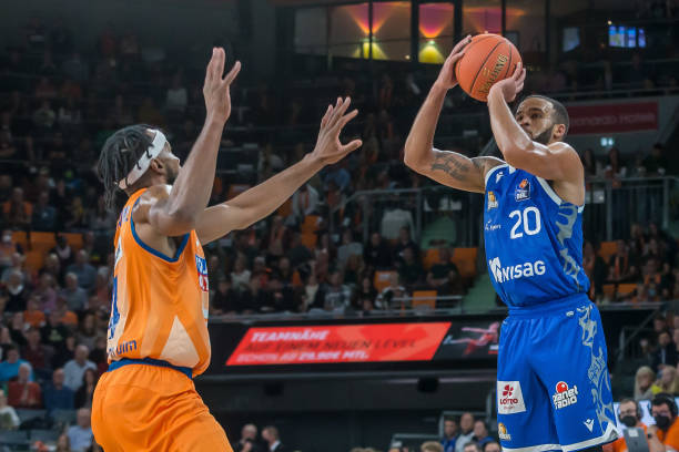 但在复出后 但在复出后