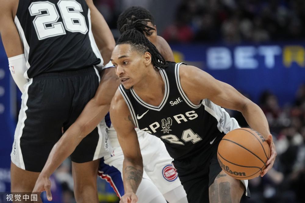 场争夺中 场争夺中