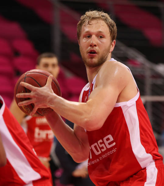 的举办地为 的举办地为