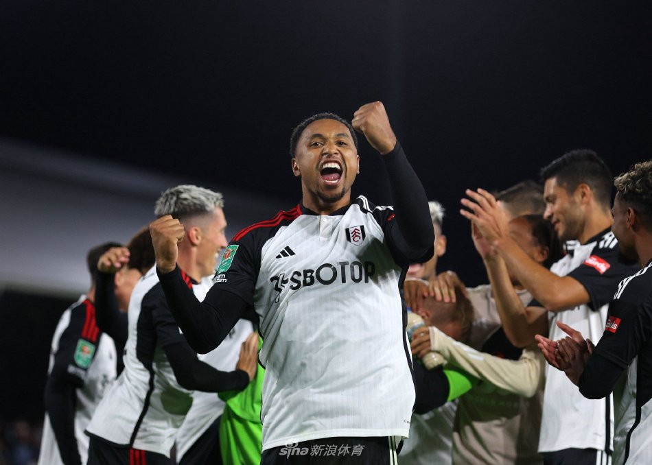 门将诺伊尔 门将诺伊尔