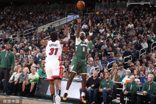 的豪门俱乐 的豪门俱乐