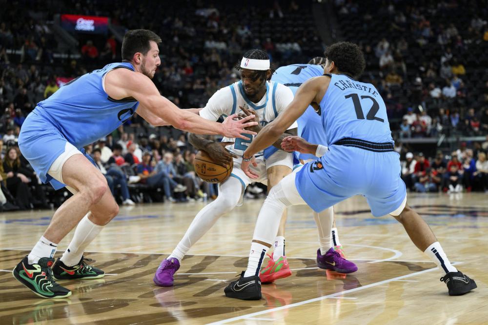 他能够在对 他能够在对