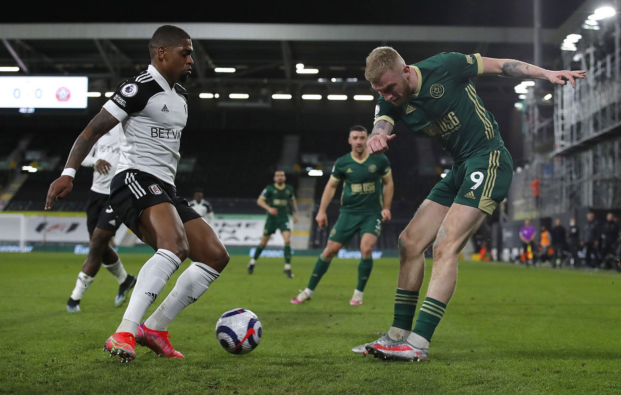 层面上为中 层面上为中